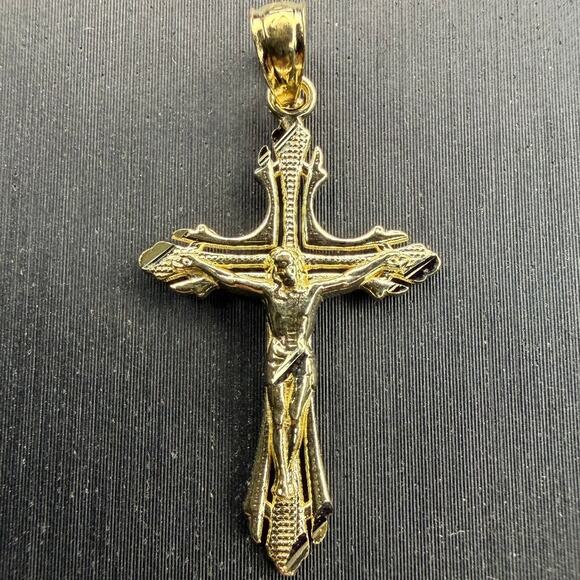 Unbranded Other - Solid 10k Italian Yellow Gold Jesus On The Cross Pendant 1.1" Tall 0.6" Wide